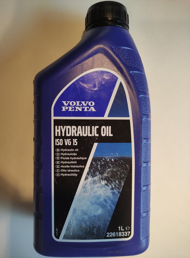 Volvo Penta hydraulický olej posilovače řízení/trim/lahev 1 l