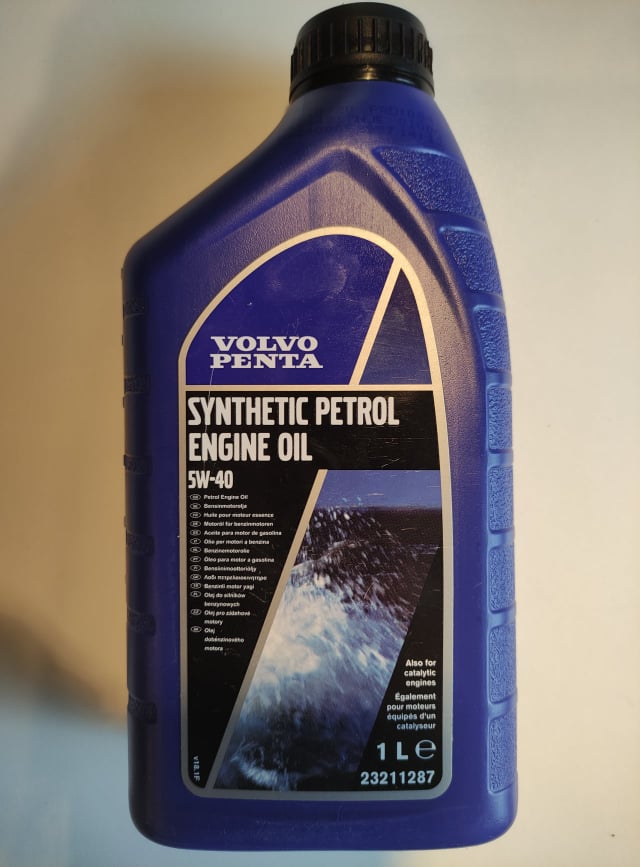 Volvo Penta olej pro zážehové motory SAE 5W-40 CatReady /lahev 1 l/