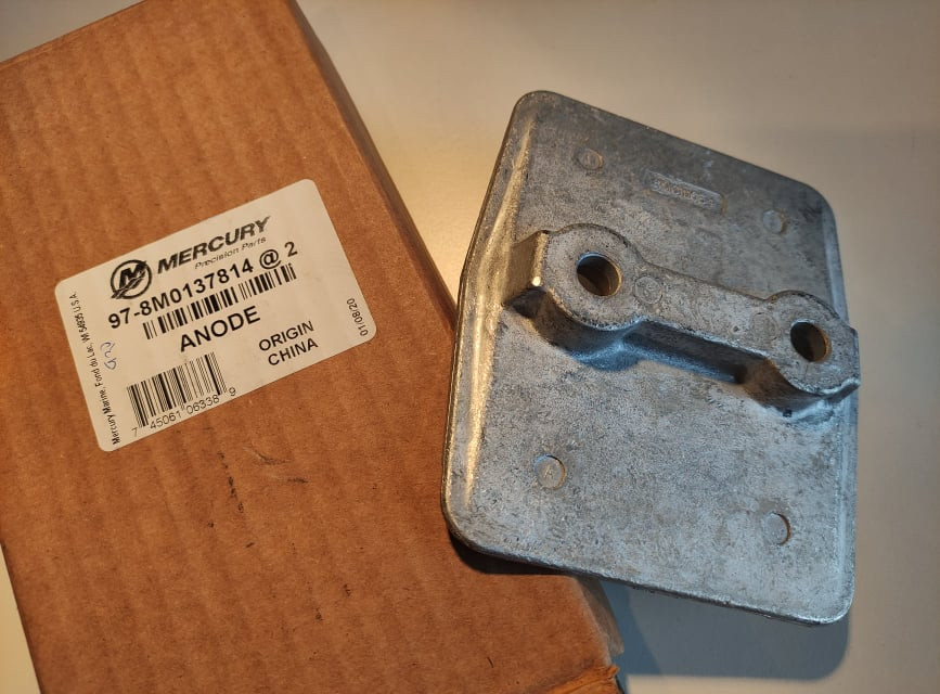 Mercury anoda Z-nohy, Anode Antivent Plate
