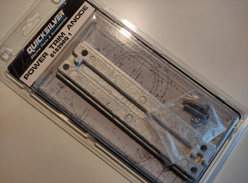 Mercury anoda zinek outboard